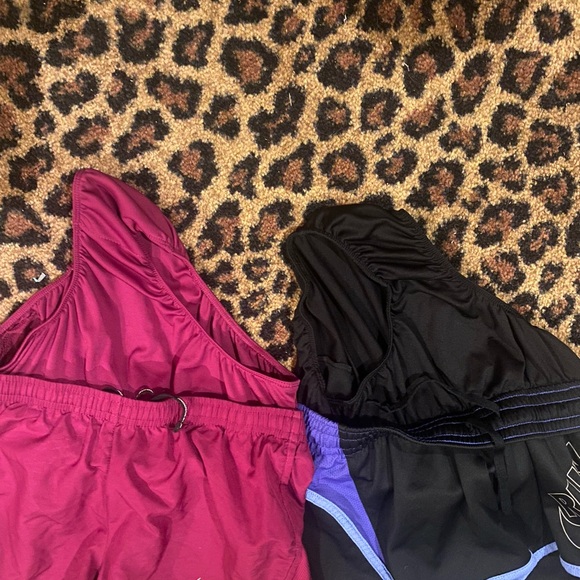 Nike Women's Run Shorts in Maroon and Black with Purple Accents-Size XS - Picture 3 of 5